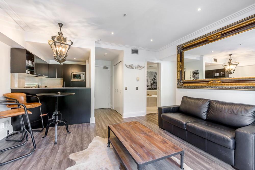 Corporate, Spacious Staycation - Sky Tower Views Auckland Bagian luar foto